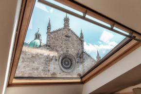 Dome's Attic 12 - The House of Travelers Como